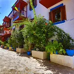 Zinbad Hotell 3*