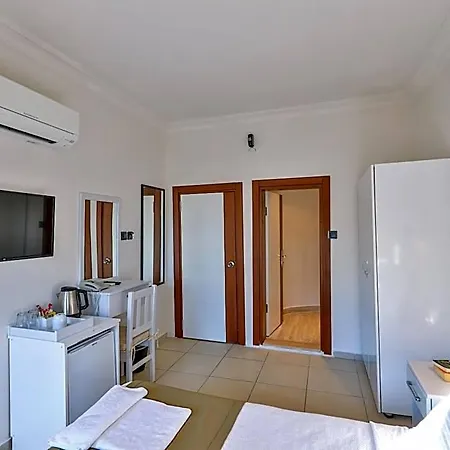Zinbad Hotel 3*