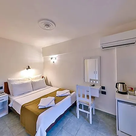 Zinbad Hotel 3*